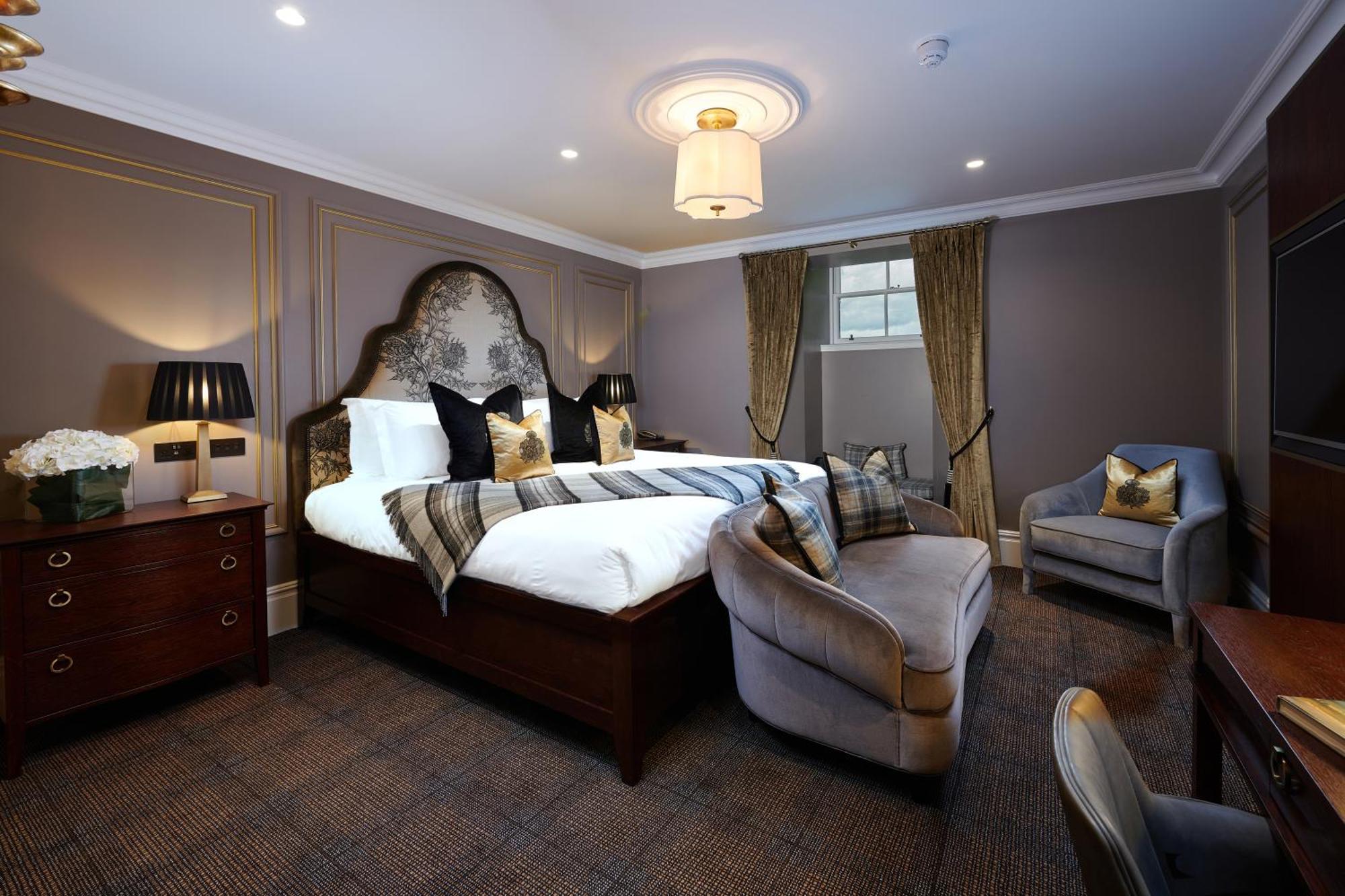 Cameron House On Loch Lomond Алекзандрия Экстерьер фото A bedroom at the hotel
