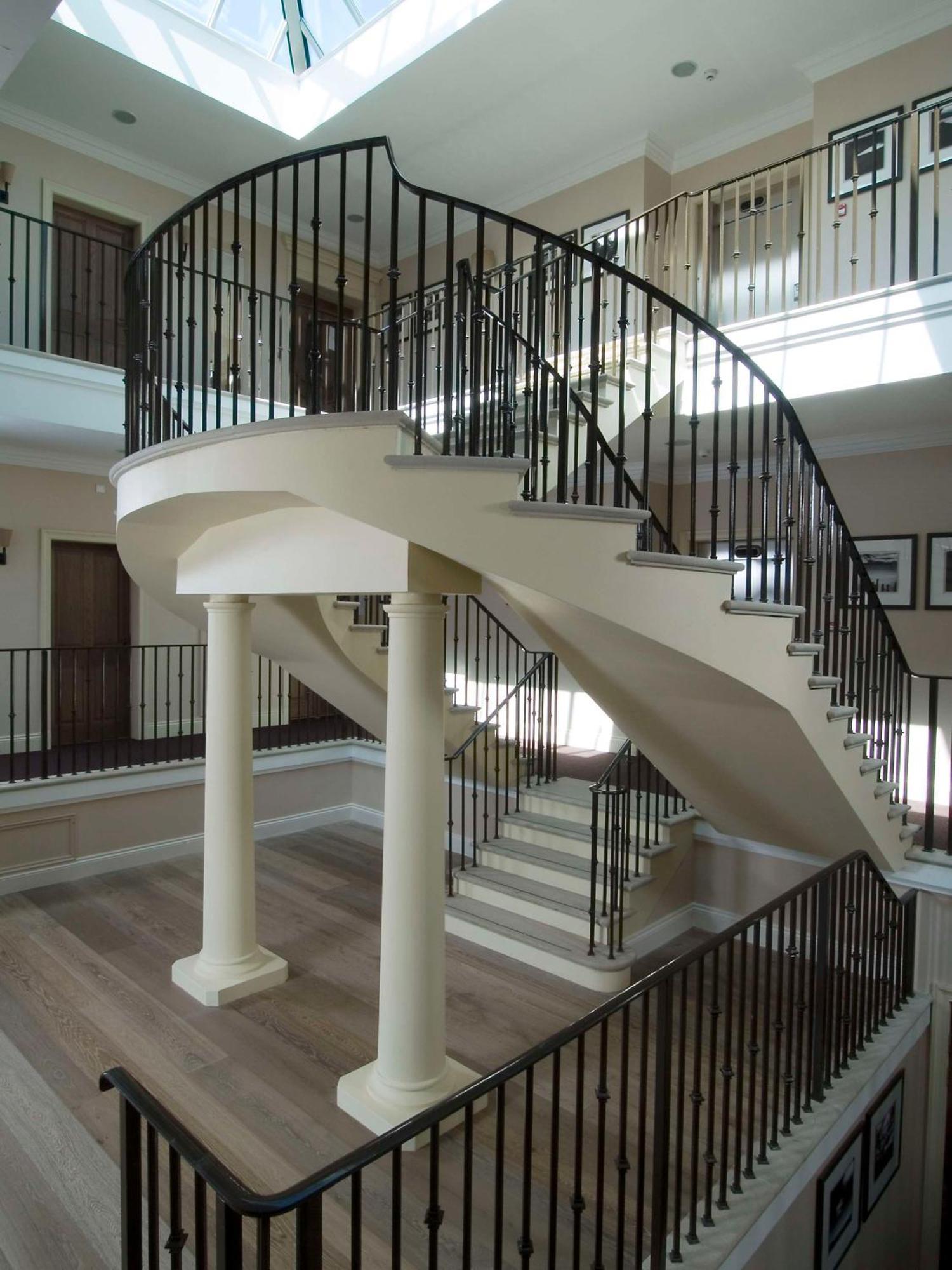 Cameron House On Loch Lomond Алекзандрия Экстерьер фото A helical staircase