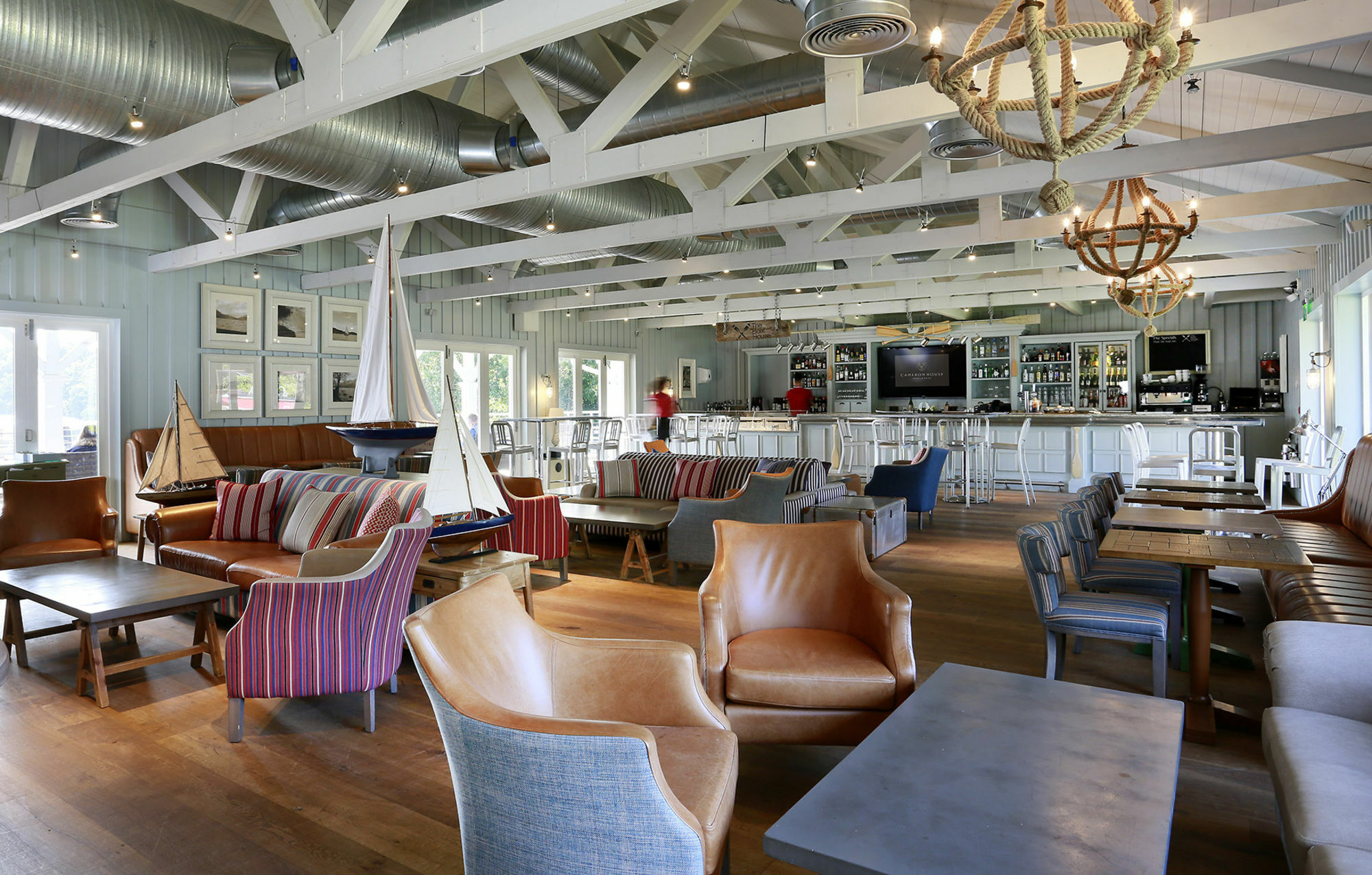 Cameron House On Loch Lomond Алекзандрия Экстерьер фото The interior of the club